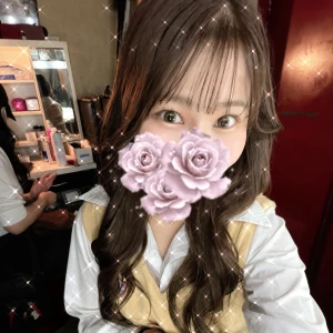 TODAY🤍🤍🤍の写真1枚目