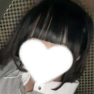 本日も出勤しております🎶の写真1枚目