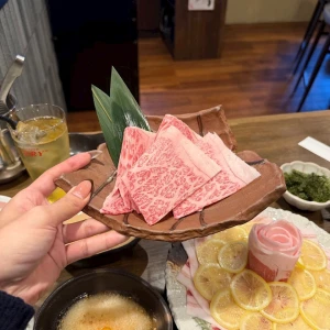 タイトルの写真1枚目