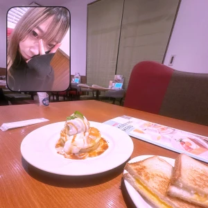 こんばんは！＼(^▽^)／！の写真1枚目