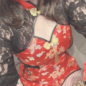 日曜だけどいるよ🍀の写真1枚目