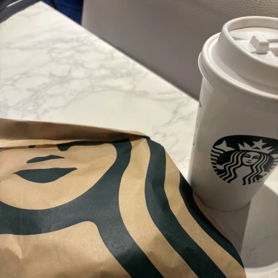 こんにちは！ティアラりなです！