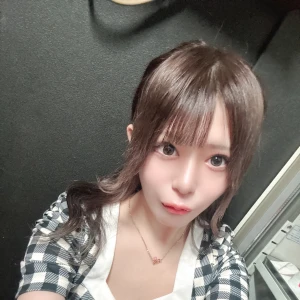 先週は友達のお誕生日お祝いをしました😊私より一足先に22歳💦の写真2枚目