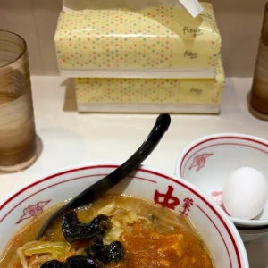 いるよん🐈‍⬛💫の写真2枚目