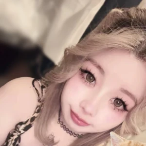 こんばんはー♪いよなだよー🫶の写真1枚目