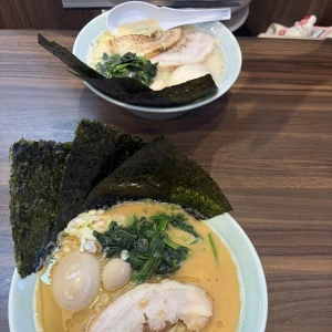 こんにちは〜！ミナです‪·͜· ❤︎‬の写真1枚目
