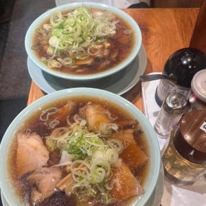 出勤前らーめん🍜 ◝✩ ✧︎の写真1枚目