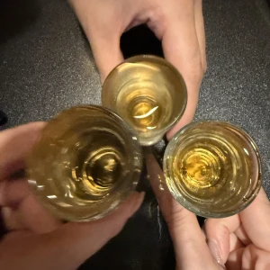 こんにちは、ゆりあですの写真1枚目