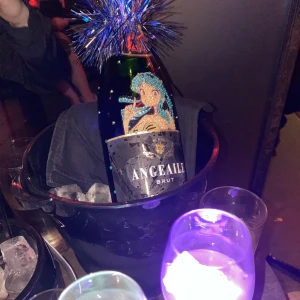 🍾の写真1枚目