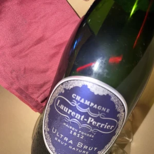 🥂🥂🥂🥂の写真1枚目