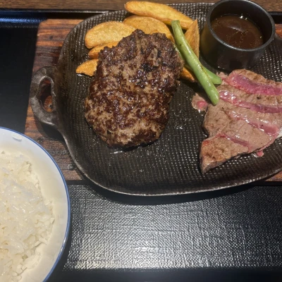 今日もいます₍ᐢ‥ᐢ₎ ♡