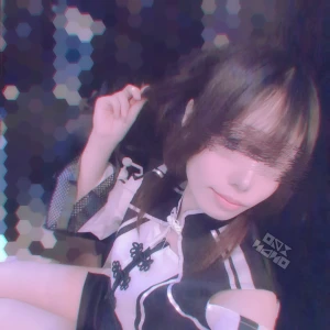 ちょっとお久しぶりですᐕ)ﾉの写真1枚目