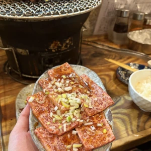 いつも行く大好きな焼肉屋さんで食べたイチボが本当に美味しかった⭐️の写真1枚目