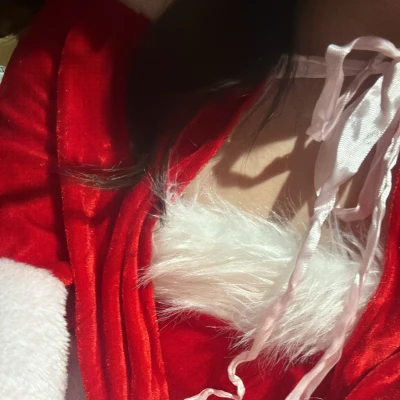 かなちゃんクリスマスイブ出勤しております♡♡