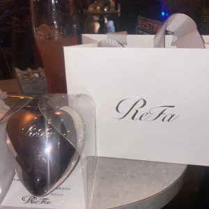 おはよん❤︎りさだよー❤︎の写真3枚目