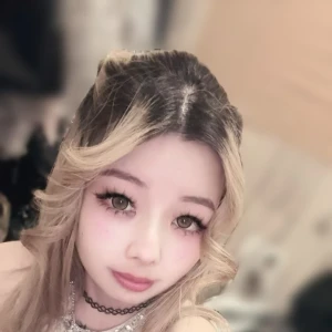 こんばんはー♪いよなだよー🫶の写真1枚目