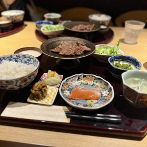 こんばんは！ゆりです！の写真1枚目