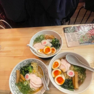 ラーメン美味すぎた🍜❤️の写真1枚目