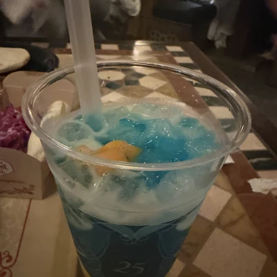 錦糸町ティファニーのあんずです！