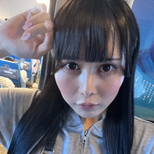 のあです💘20時〜います！の写真1枚目