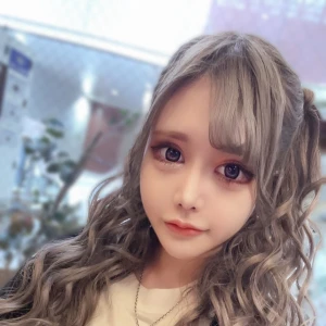 こんばんは🥂💫の写真1枚目