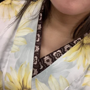 電車から花火見えてはっぴぃ！の写真1枚目