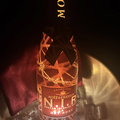 先週シャンパン貰いました🎶🎶