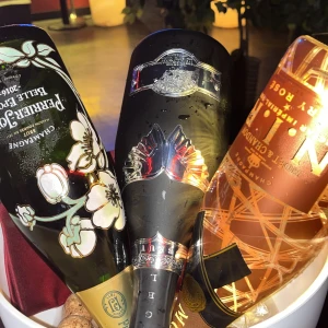 シャンパン飲みたいなん🥂の写真1枚目