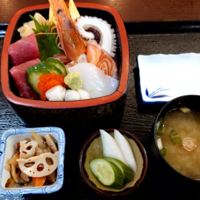 本日は21時半〜出勤してます！