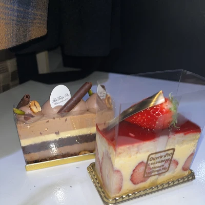 藤谷さんに✨ホワイトデーのケーキ🎂