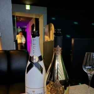 🍾♠️の写真1枚目