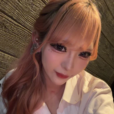 れいかでっす！！出勤してまあすフリーコスプレで教師コスプレしてみたお😽見に来て〜🥰