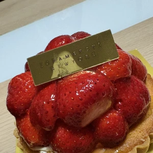 19:30から出勤でーす!!の写真1枚目