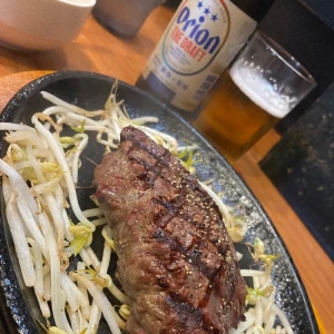 22:00-出勤しました🤍の写真1枚目