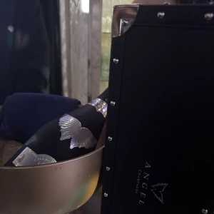 🍾の写真1枚目