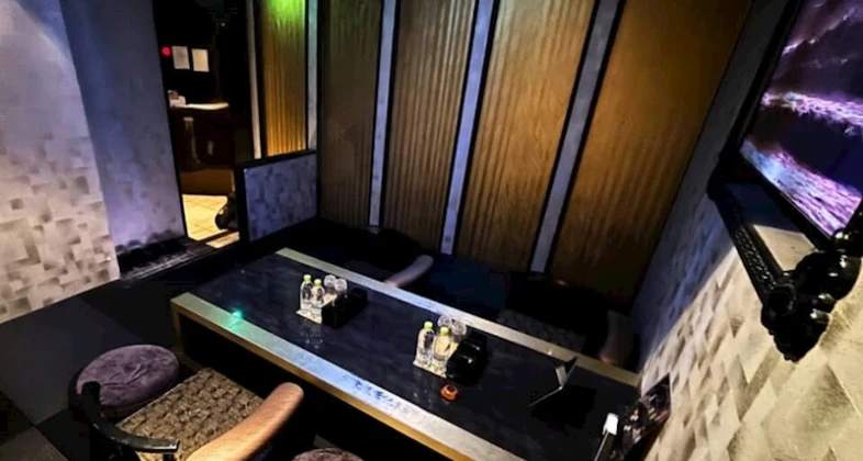 仙台・国分町キャバクラ「クラブ メット センダイ」