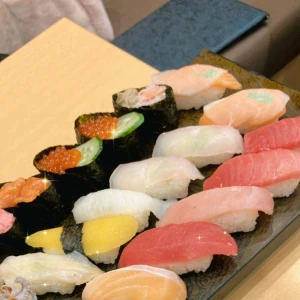 20時からいます🤗の写真1枚目