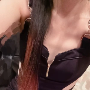 21時出勤です(*´艸`)の写真1枚目