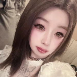 こんばんは😊いよなだよー❣の写真1枚目